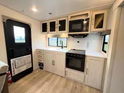 2026 Forest River RV Surveyor Legend - Photo 16