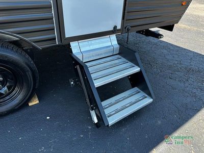 2025 Sunset Park RV Sun Lite LTD — photo 11 view