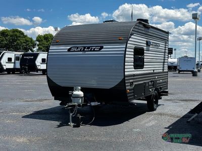 2025 Sunset Park RV Sun Lite LTD — detail view