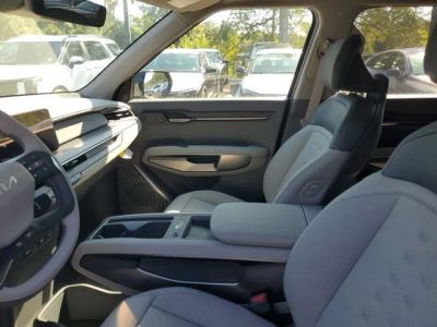 2026 Kia EV9 — photo 8 view
