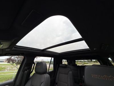 2026 Chevrolet Tahoe - Photo 9