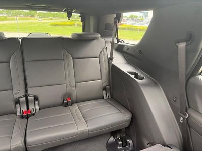 2026 Chevrolet Tahoe - Photo 37