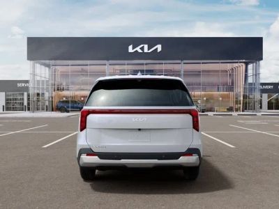 2026 Kia Carnival — detail view