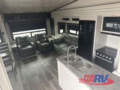 2023 Keystone RV Cougar Half-Ton - Photo 7