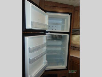 2017 Forest River RV Rockwood Ultra Lite - Photo 17