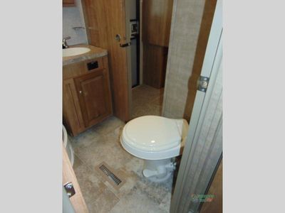 2017 Forest River RV Rockwood Ultra Lite - Photo 21