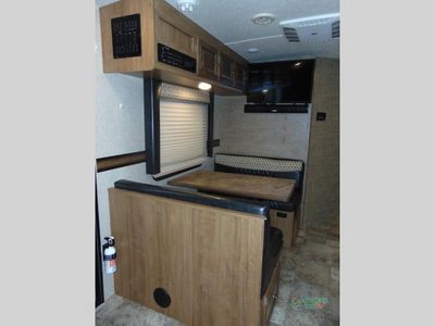 2017 Forest River RV Rockwood Ultra Lite - Photo 9