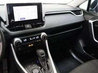 2025 Toyota RAV4 AWD — photo 16 view