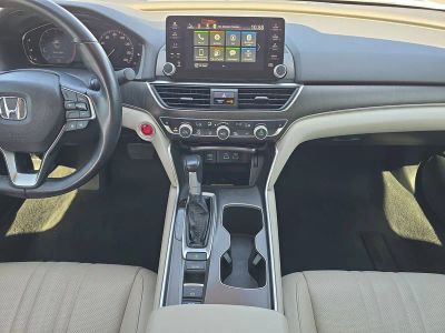2022 Honda Accord — photo 11 view