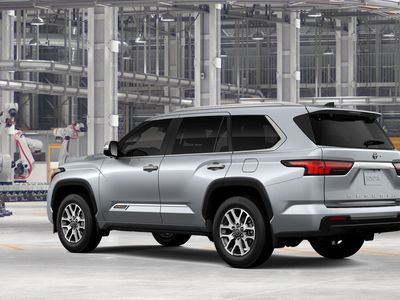 2026 Toyota Sequoia - Photo 6