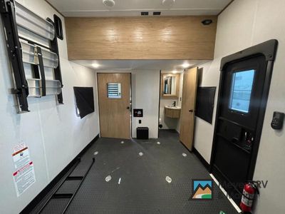 2024 Forest River RV CHEROKEE WOLF PACK DIAMOND PACKAGE - Photo 36