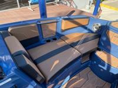 2026 Yamaha 222 XE - Photo 35
