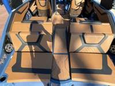 2026 Yamaha 222 XE - Photo 13