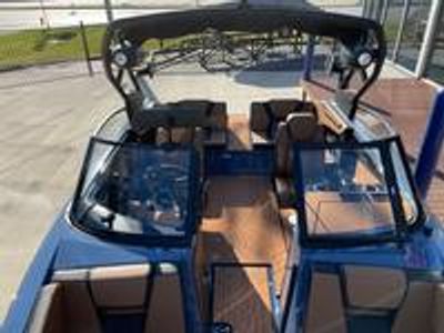 2026 Yamaha 222 XE - Photo 38