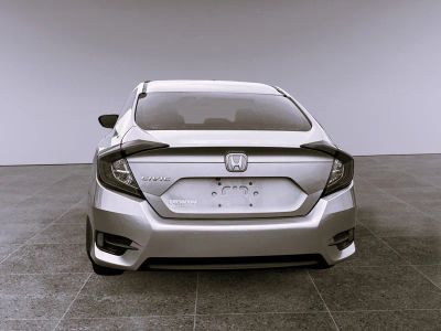 2018 Honda Civic — interior view