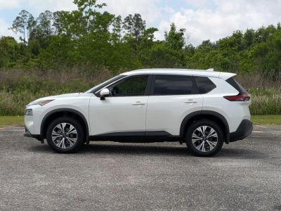 2023 Nissan Rogue — side profile view