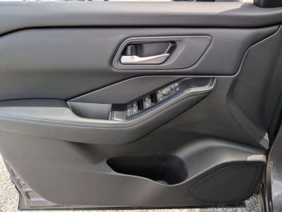 2025 Nissan Rogue - Photo 23