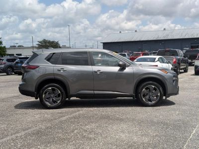 2025 Nissan Rogue - Photo 6