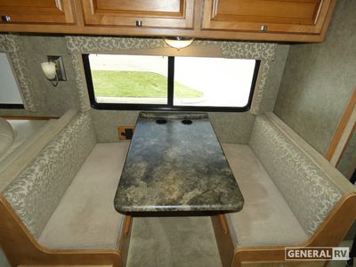 2013 Winnebago Sunstar - Photo 15