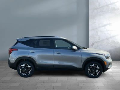 2026 Kia Seltos — photo 7 view