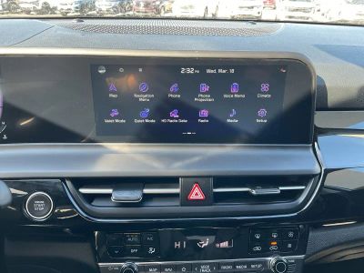 2026 Kia Seltos — photo 11 view