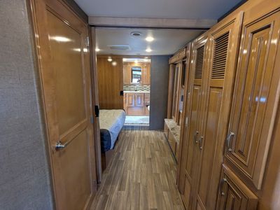 2019 Thor Motor Coach Palazzo - Photo 9