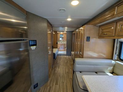 2019 Thor Motor Coach Palazzo - Photo 15