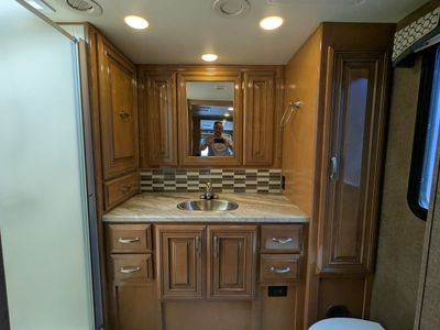 2019 Thor Motor Coach Palazzo - Photo 1