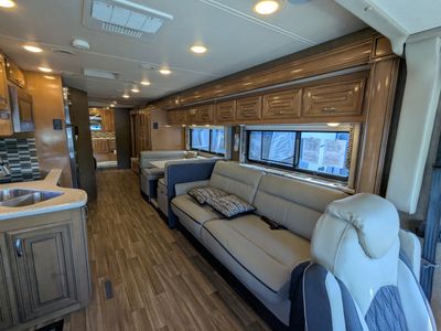 2019 Thor Motor Coach Palazzo - Photo 19