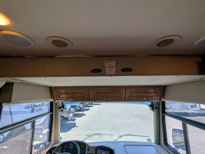 2019 Thor Motor Coach Palazzo - Photo 3