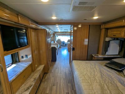 2019 Thor Motor Coach Palazzo - Photo 23