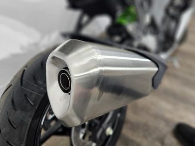 2025 Kawasaki NINJA ZX-4RR ABS - Photo 15