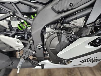 2025 Kawasaki NINJA ZX-4RR ABS - Photo 14