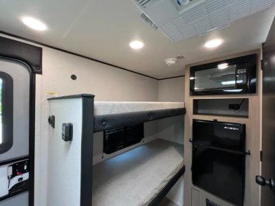2026 Jayco PROWLER LYNX - Photo 7