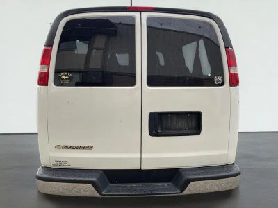 2019 Chevrolet Express Passenger — detail view