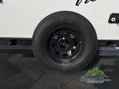 2024 Forest River RV Wildwood - Photo 33