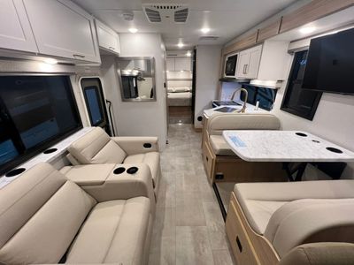 2026 Thor Motor Coach CHATEAU - Photo 5