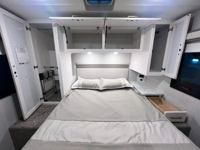 2026 Thor Motor Coach CHATEAU - Photo 27