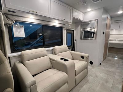 2026 Thor Motor Coach CHATEAU - Photo 19