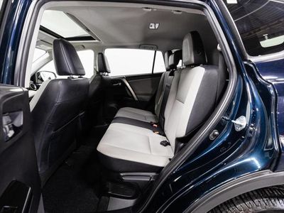 2018 Toyota RAV4 HYBRID - Photo 6