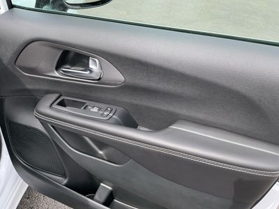 2026 Chrysler Pacifica - Photo 21