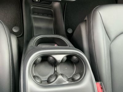 2026 Chrysler Pacifica - Photo 13