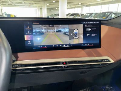 2024 BMW iX — photo 27 view