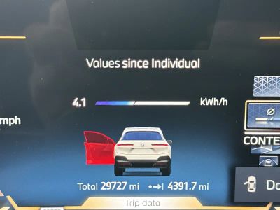 2024 BMW iX — photo 25 view