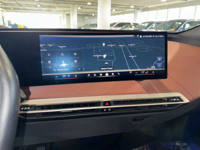 2024 BMW iX — photo 26 view