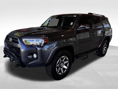 2020 Toyota 4Runner — rear three-quarter view