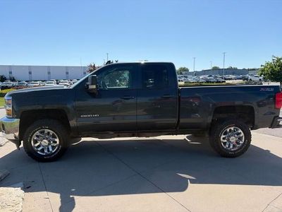 2017 Chevrolet Silverado 2500 HD - Photo 4