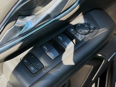 2024 GMC Yukon - Photo 25
