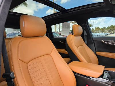 2023 Lincoln Nautilus — photo 11 view