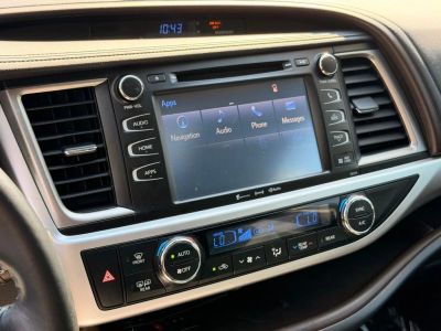 2017 Toyota Highlander - Photo 35